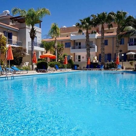 Villa Ilios In Kato Paphos Exterior foto